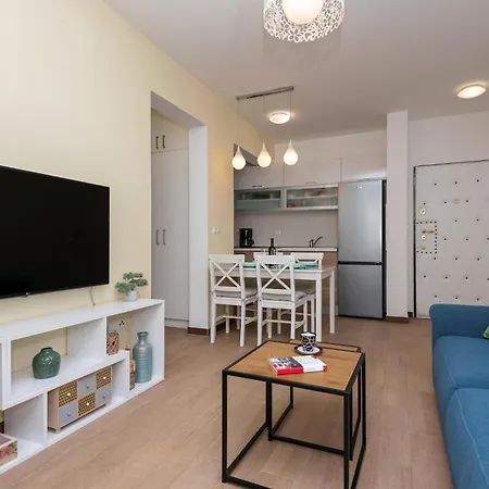 1 Bedroom Beautiful Apartment In Baska Voda Exterior photo